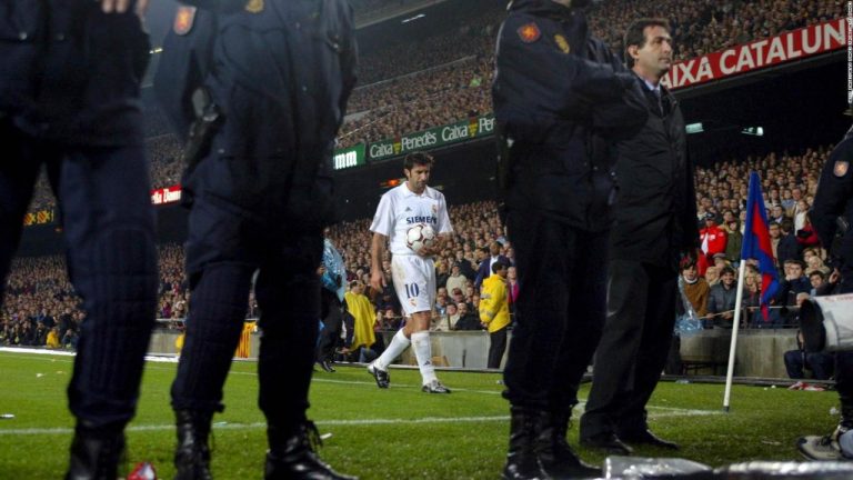 Netflix estrena documental del polémico traspaso de Luís Figo al Real Madrid