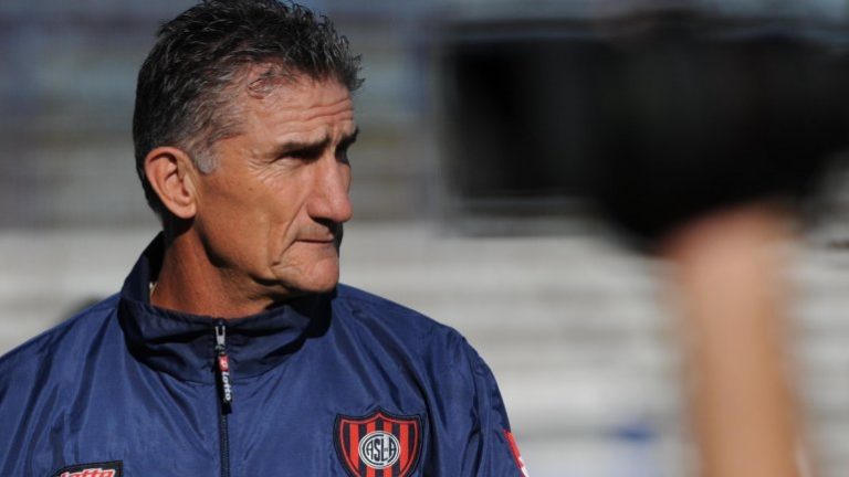 Un sector del estadio de San Lorenzo se llamará Edgardo ‘Patón’ Bauza