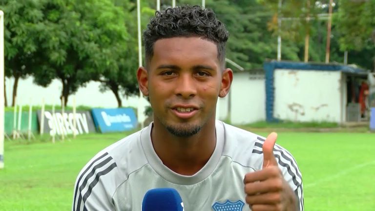 Silvano Estacio Jr. no seguirá en Emelec