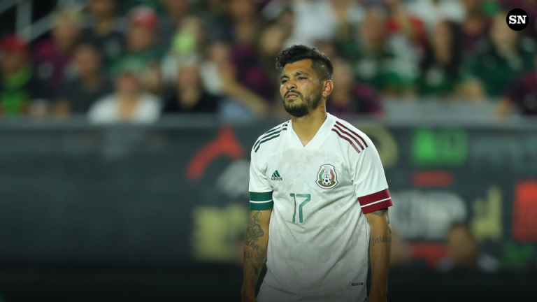 SE PIERDE EL MUNDIAL: Tecatito sufrió una rotura de de peroné y ligamentos