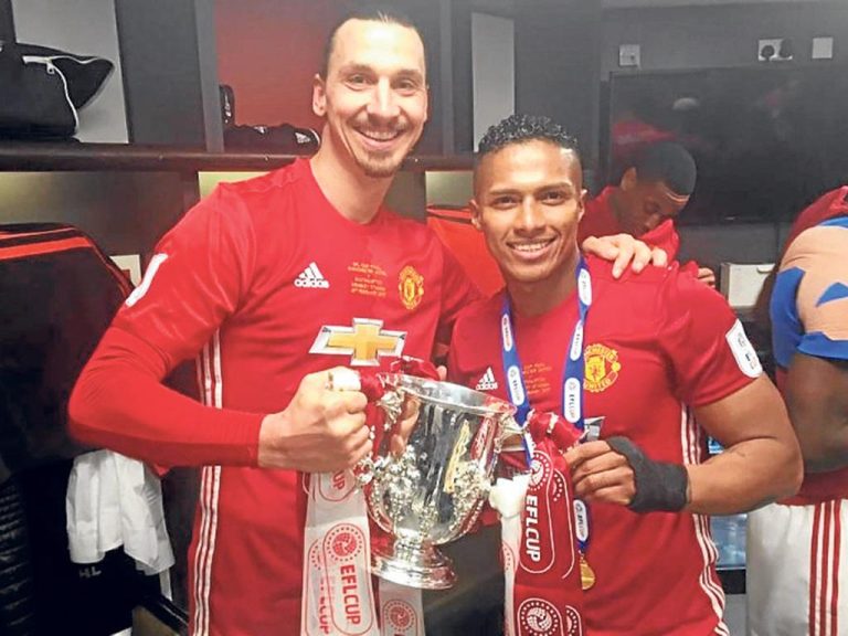 A. Valencia habló de Zlatan: “Es grande y parece bravo, pero tiene corazón de niño”
