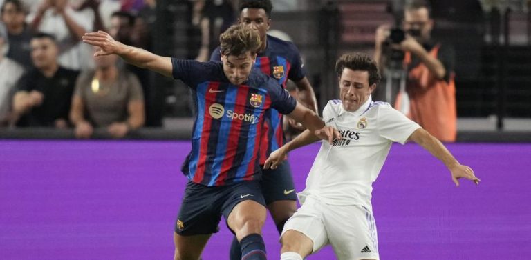 El Milan, atento a Odriozola