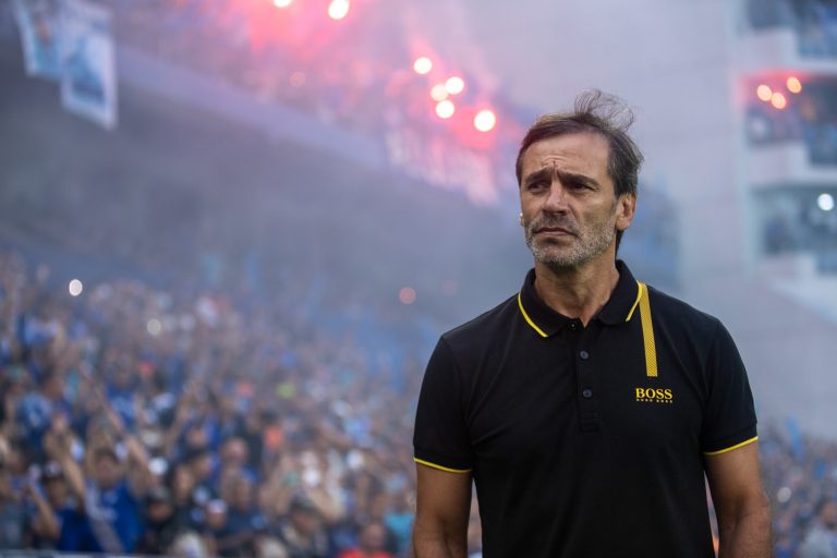 Bustos: “Llegué y les dije a los jugadores que quedan 68 días para levantar la copa”