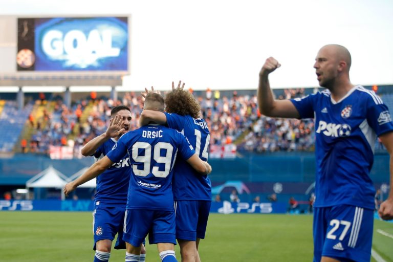 (VIDEO) POR LA MINÍMA: Dinamo Zagreb sorprendió y venció al Chelsea en Croacia