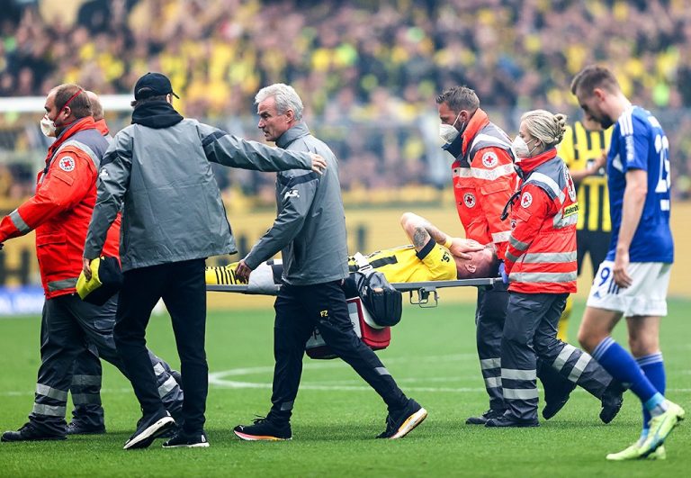 (VIDEO) MALAS NOTICIAS: Reus fue sustituido a los 31′ minutos por lesión