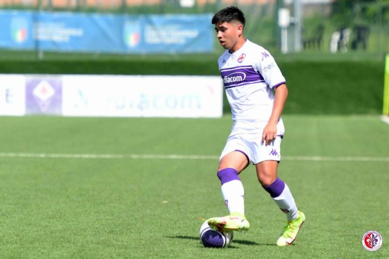 Joven promesa ecuatoriana fue llamado para entrenar con el primer equipo de la Fiorentina