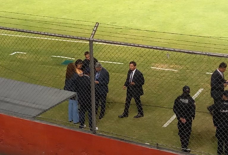 La insólita razón del retraso del partido entre El Nacional y 9 de Octubre