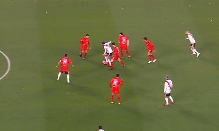 (VIDEO) El GOLAZO de Enzo Francescoli  en la despedida de Ponzio
