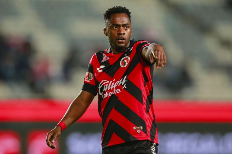(VIDEO) CENTRO PRECISO: Asistencia de Renato Ibarra con Xolos