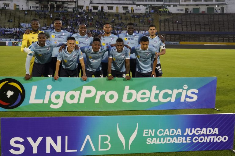 “Los proyectos sostenidos dan frutos”, Miguel Ángel Loor felicita a U. Católica