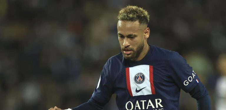 A Neymar lo buscaron dos clubes de la Premier League y no dudó en inclinarse por uno