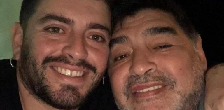 Hijo de Diego Maradona detalló la cruel manera en que se enteró que su padre había muerto