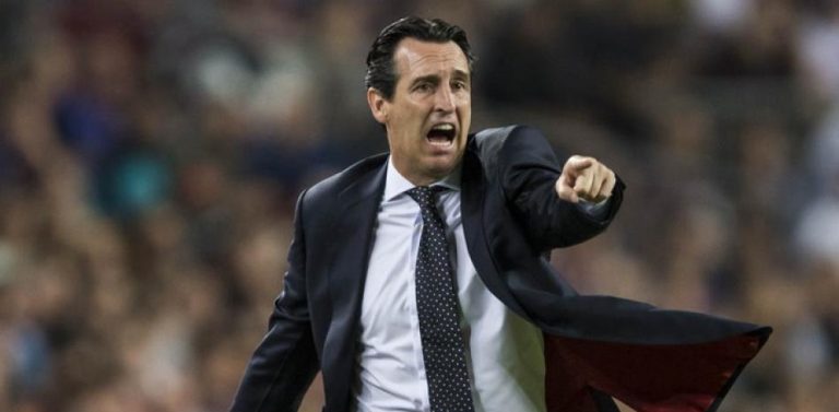 La FIFA puede regular el mercado de entrenadores