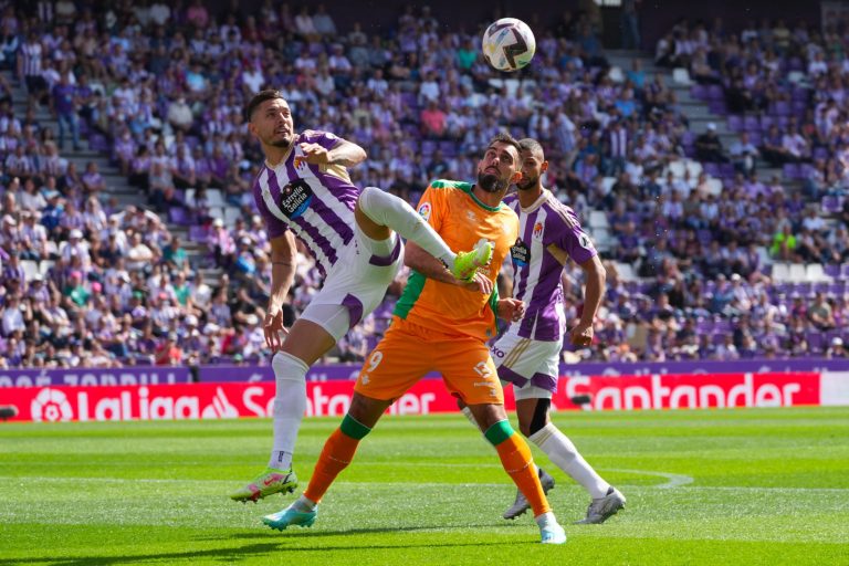 (VIDEO) Sin ‘Platita’ por lesión: Real Valladolid igualó sin goles ante el Real Betis