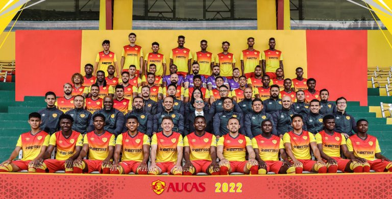 Miguel Ángel Loor y la clasificación de Aucas a Libertadores: “¡Hicieron historia!”
