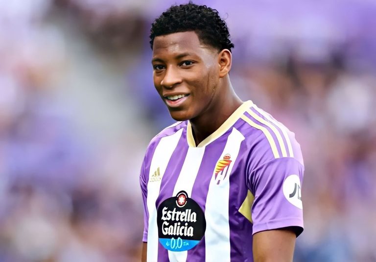 (VIDEO) Plata entrenó con normalidad en el Real Valladolid y volverá a ser convocado