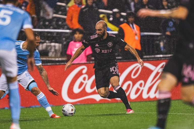 (VIDEO) ENTRE LÁGRIMAS: ‘Pipita’ Higuaín se retiró del fútbol