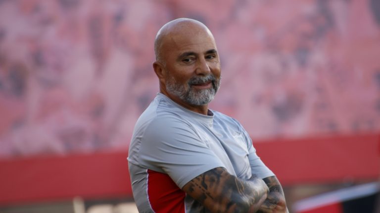 Jorge Sampaoli, en la cuerda floja en Sevilla