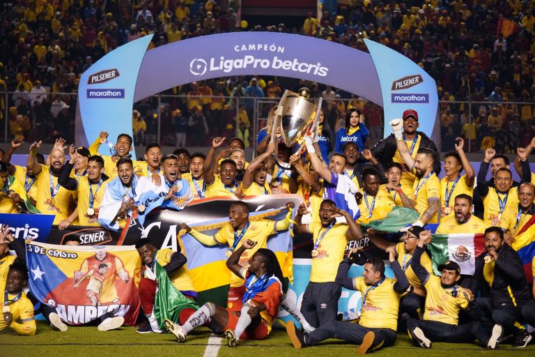 AUCAS ES EL CAMPEÓN DE LA LIGAPRO BETCRIS 2022