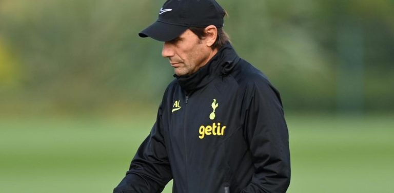 Conte amenaza con irse del Tottenham