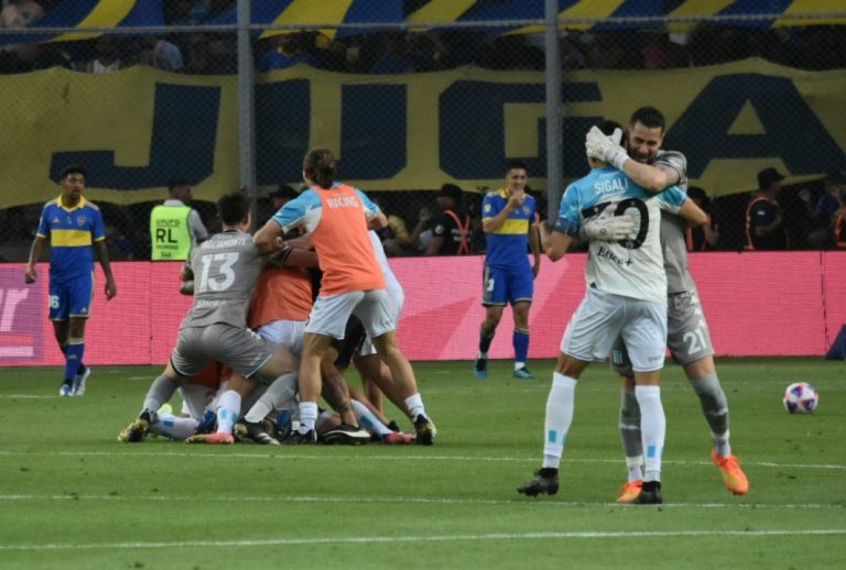 ¡8 EXPULSADOS Y PARTIDO FINALIZADO ANTES DE TIEMPO! Racing campeón ante Boca