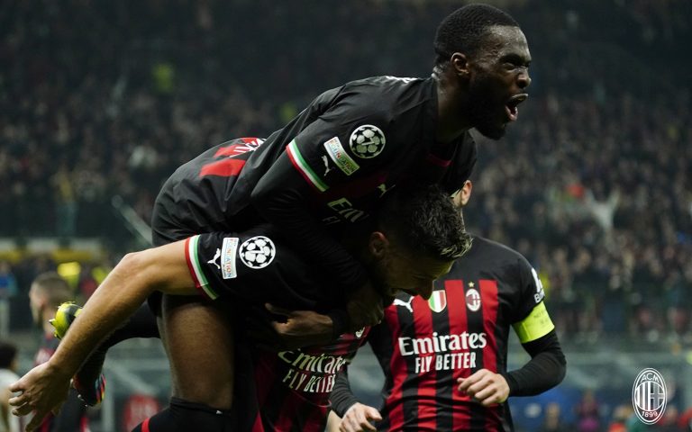 (VIDEO) El Milan goleó y avanza a octavos de final de Champions