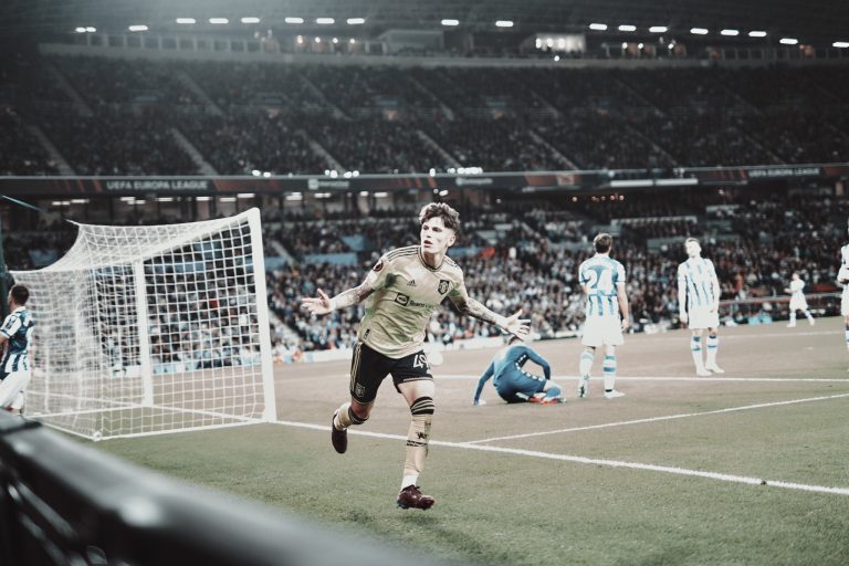 (VIDEO) Europa League: El United ganó, pero no quedó como líder de grupo