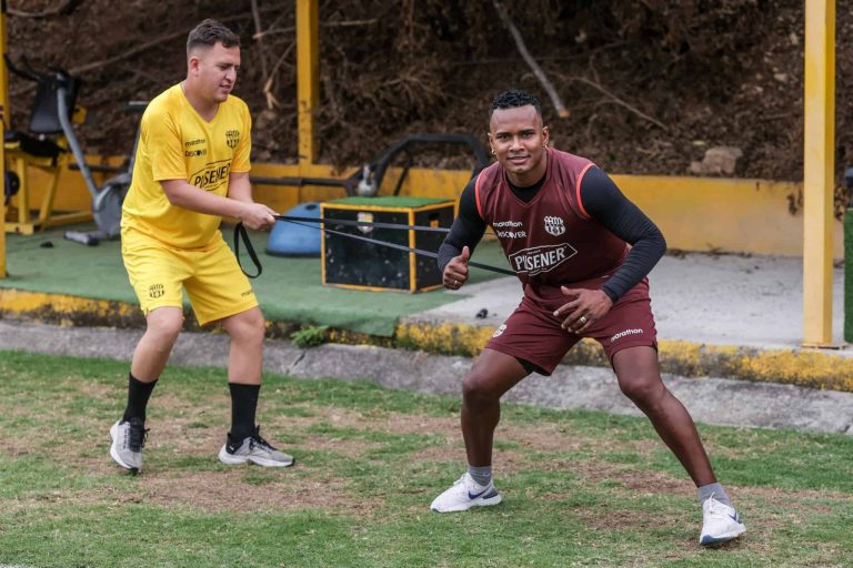 LLEGARÍA SIN PROBLEMAS A LA FINAL: Pedro Pablo Velasco entrena con BSC