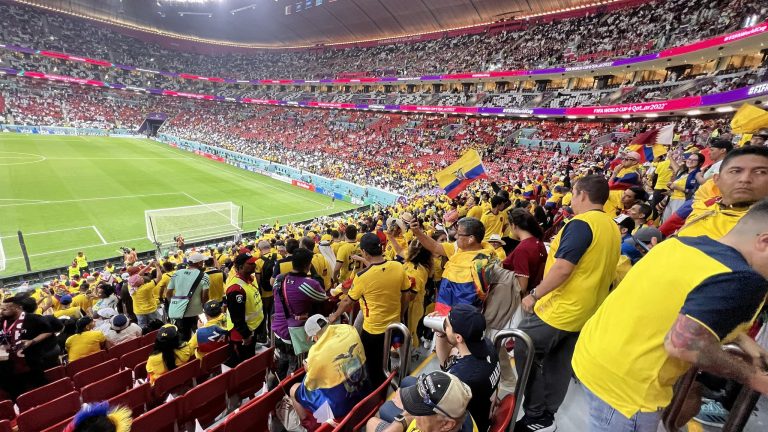 (VIDEO) El Gran ambiente en el Al Bayt, previo al Qatar Vs. Ecuador