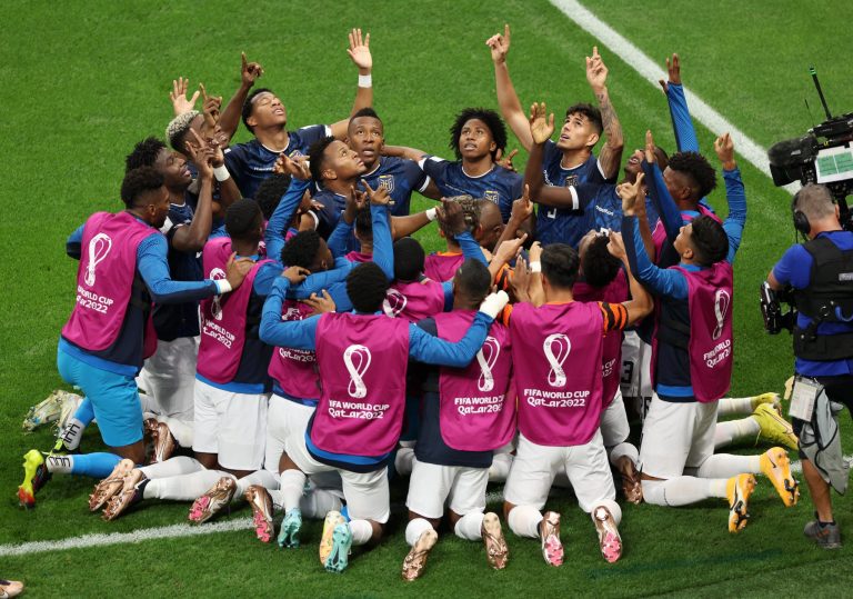 (VIDEO) El gran ambiente en la Tri previo al partido ante Senegal