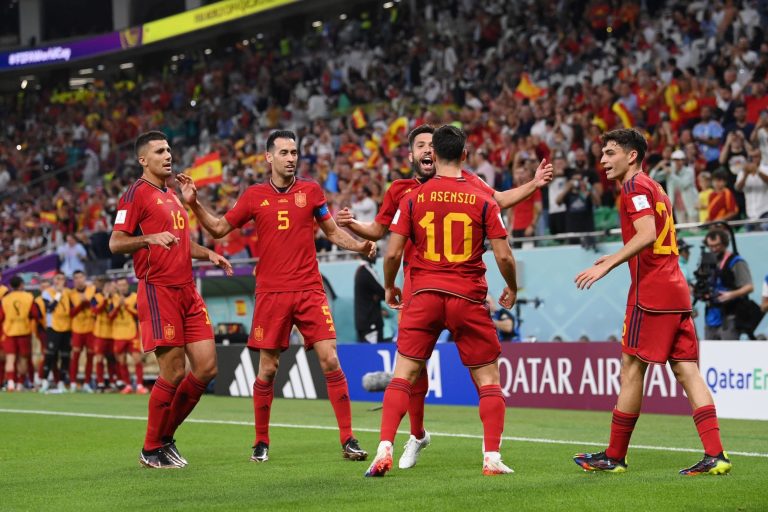 (VIDEO) ¡AY, C0S7A… RICA goleada de España en su estreno mundialista!