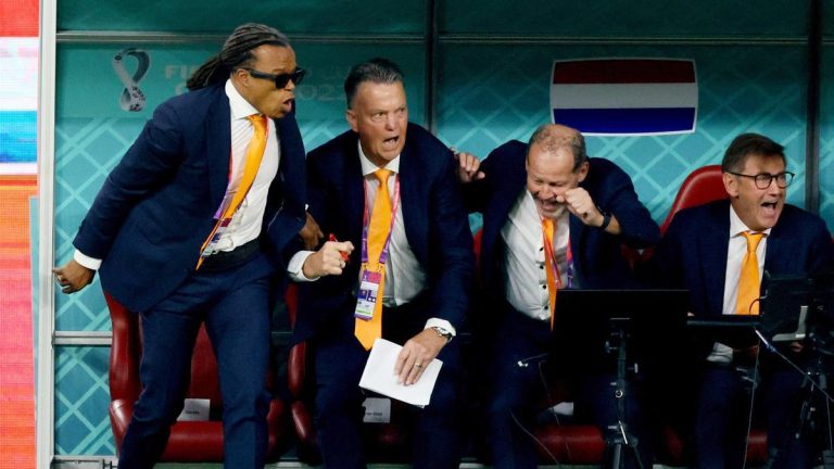 Van Gaal dejó de ser DT de Países Bajos