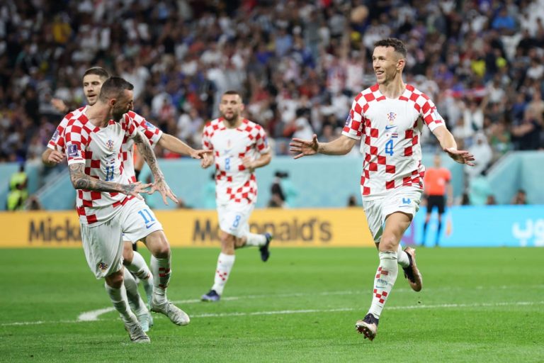 (VIDEO) SANA COSTUMBRE: Croacia ganó en penales a Japón y jugará los 4tos