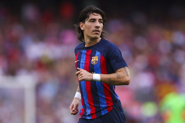 Bellerín no contempla su salida del Barça