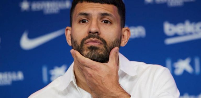 Agüero revela el motivo por el que llaman a Julián Álvarez ‘la araña’