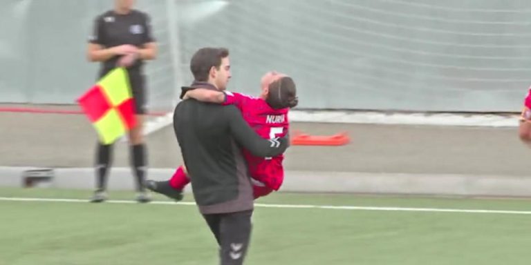 (VIDEO) La imagen más polémica del fútbol femenino español