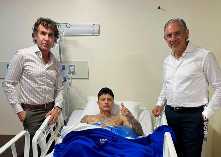 ¡4 a 5 meses de baja! Alexis Zapata fue operado