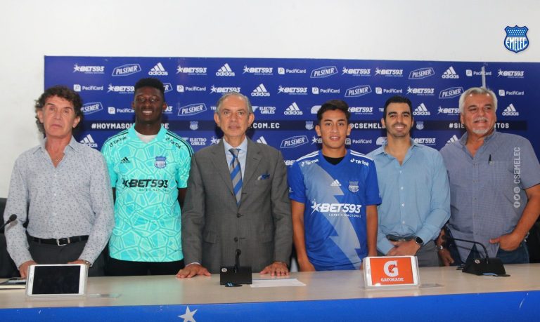 (VIDEO) Noticia Banco Guayaquil: Emelec presentó a sus 2 refuerzos en el Capwell