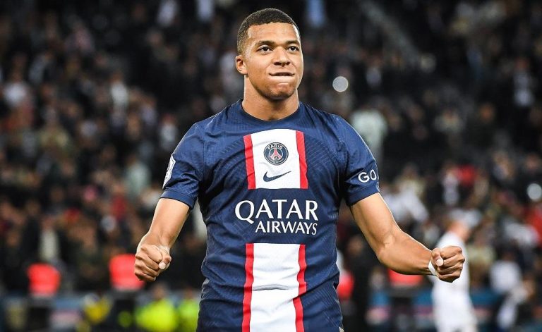 (VIDEO) Mbappé renuncia a sus vacaciones: Ya está de vuelta con el PSG