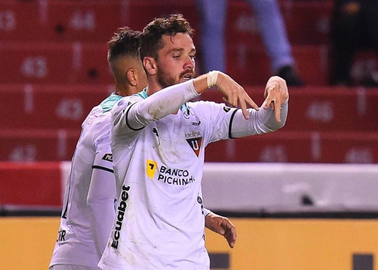 (COMUNICADO) LDU anuncia la salida de 5 jugadores