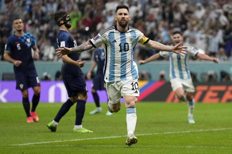 Una leyenda de Brasil se rinde a Messi