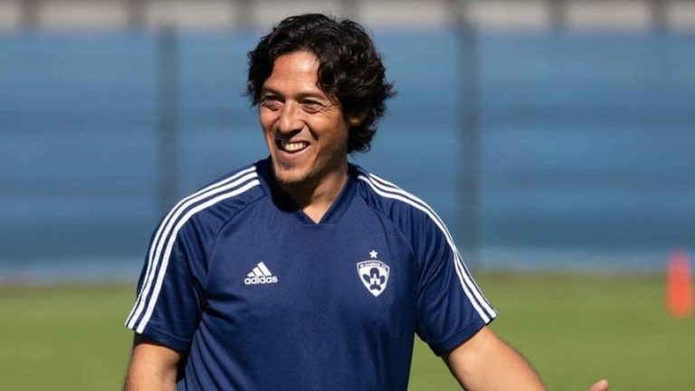 Se complica la llegada de Mauro Camoranesi a D. Cuenca