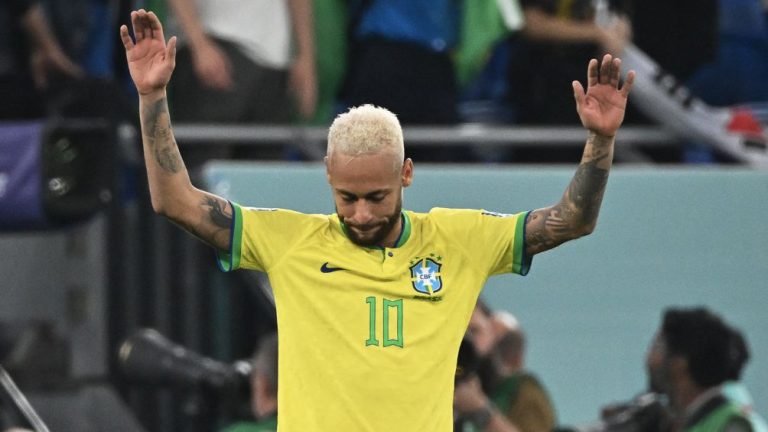 Neymar demuestra su tristeza y dedicó emotivas palabras a Tite