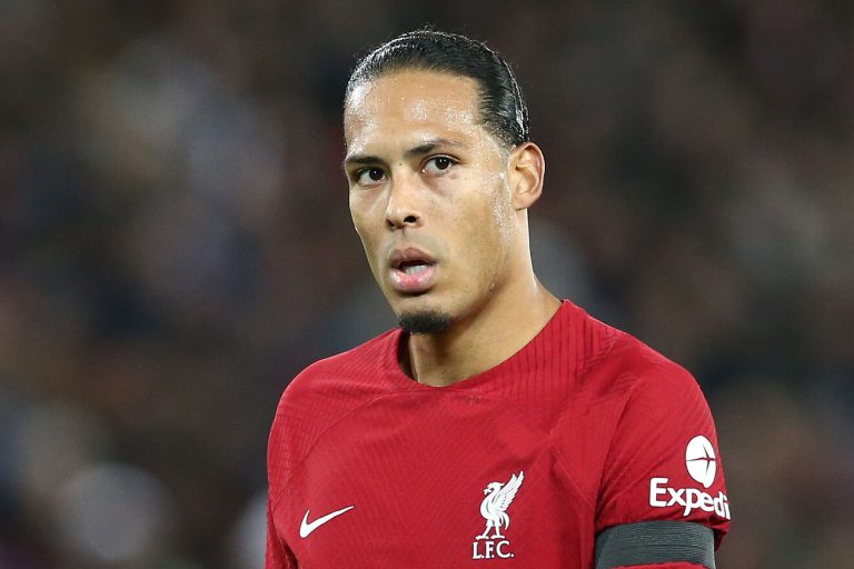 DUDA VS. REAL MADRID: Van Dijk estará un mes de baja