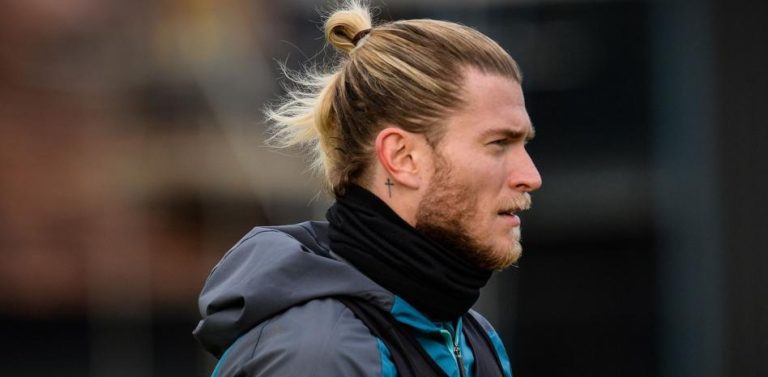 Karius no juega ni un minuto, pero renueva por el Newcastle
