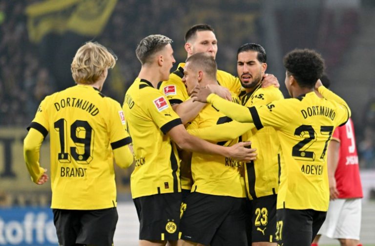 (VIDEO) ¡AGÓNICO TRIUNFO! El Dortmund sigue en pelea en la Bundesliga