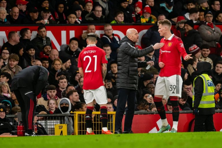 (VIDEO) GOLEADA Y CLASIFICACIÓN: El United avanzó en la Carabao Cup