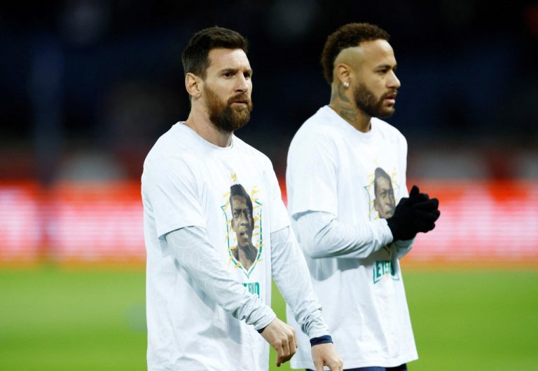 El homenaje del PSG a la memoria de Pelé