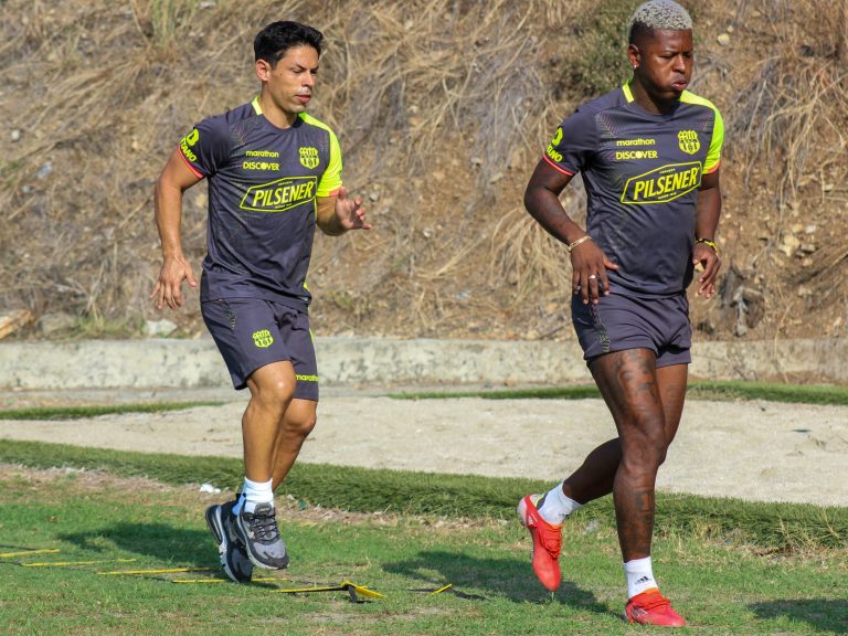 (VIDEO) Para su despedida: Matías Oyola se unió a los entrenamientos de BSC