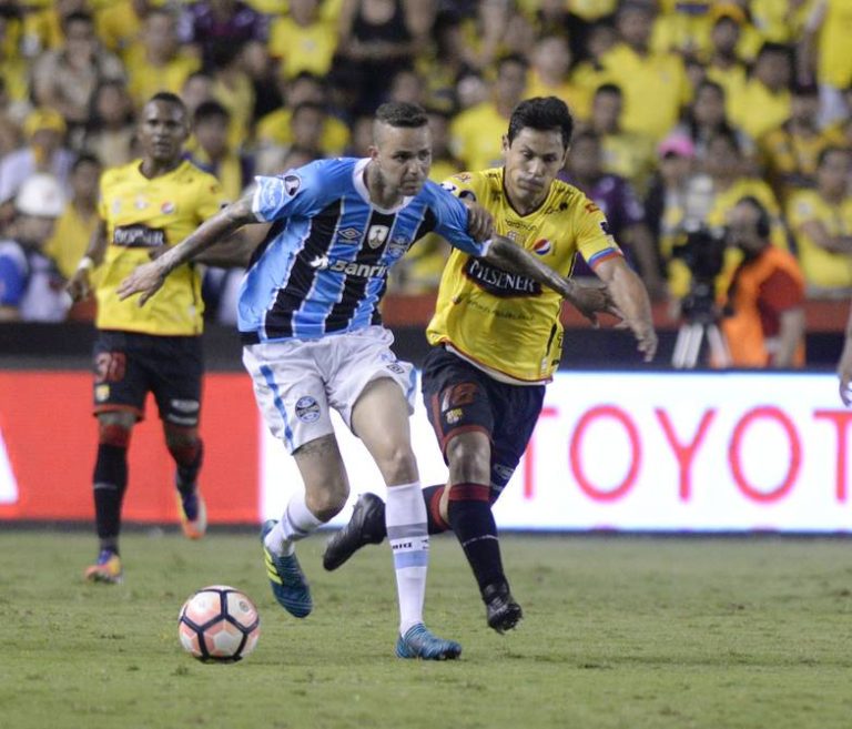 Oyola y la Libertadores 2017: “Fue para Gremio…. un campeón debe tener esa cuota de suerte”
